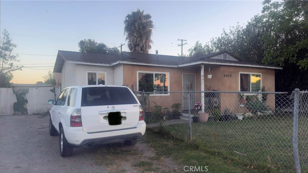 https://bt-photos.global.ssl.fastly.net/socal/orig_boomver_1_426495582-2.jpg