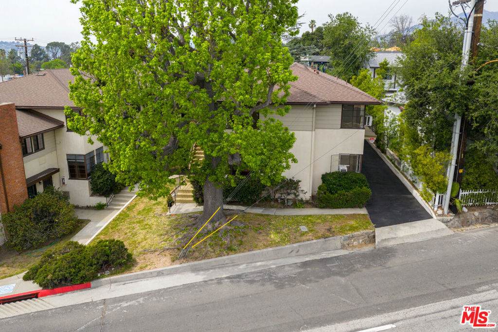 https://bt-photos.global.ssl.fastly.net/socal/orig_boomver_1_426617824-2.jpg