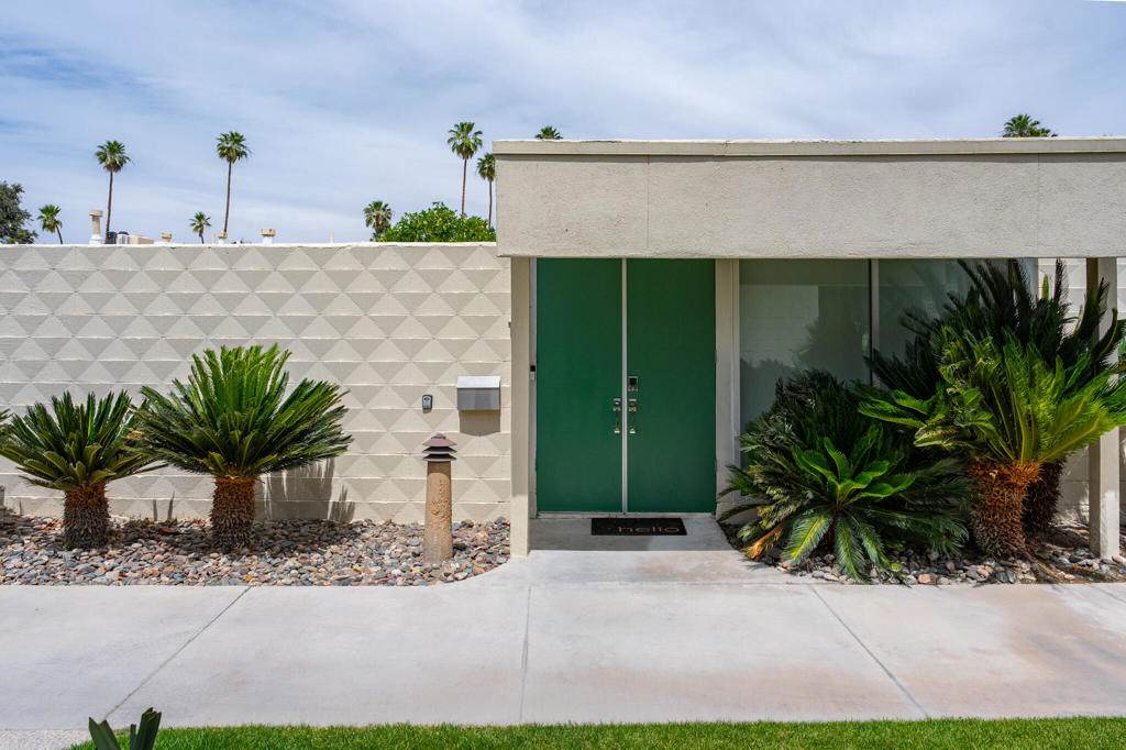 https://bt-photos.global.ssl.fastly.net/socal/orig_boomver_1_426668096-2.jpg