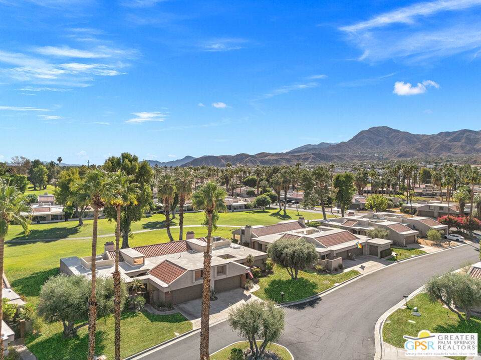 https://bt-photos.global.ssl.fastly.net/socal/orig_boomver_1_426687584-2.jpg