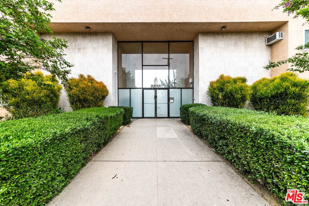 5232 Corteen Place - Photo 1