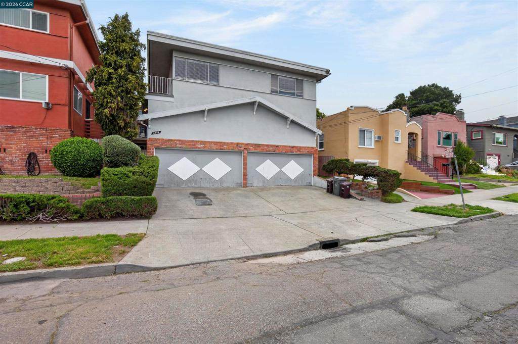 4810 Fairfax - Photo 1