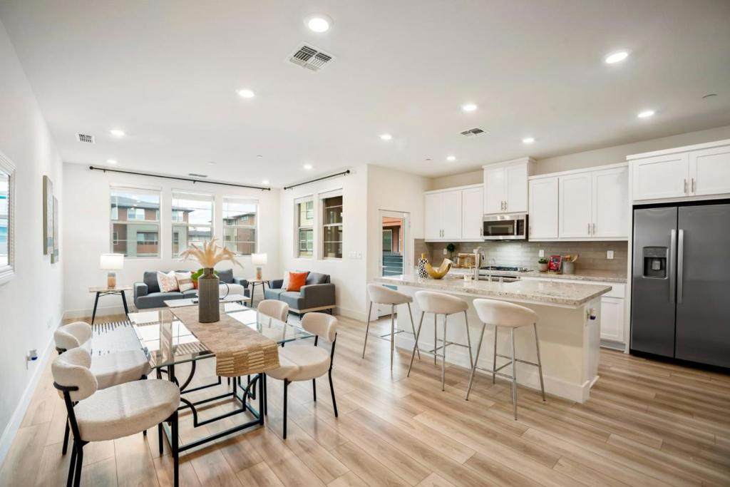 5720 Greige Circle - Photo 1