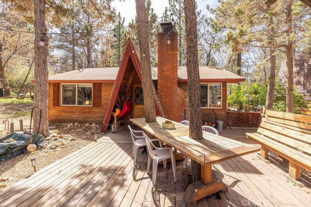 212 Moreno - Photo 1