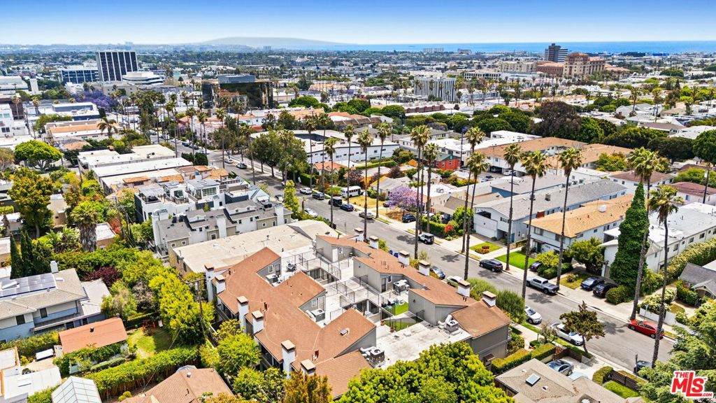 https://bt-photos.global.ssl.fastly.net/socal/orig_boomver_1_426852755-2.jpg