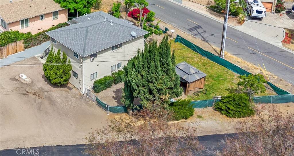 https://bt-photos.global.ssl.fastly.net/socal/orig_boomver_1_426856111-2.jpg