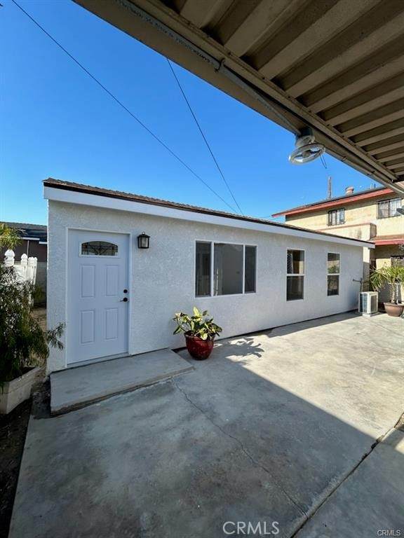 2033 Burnett Street - Photo 1