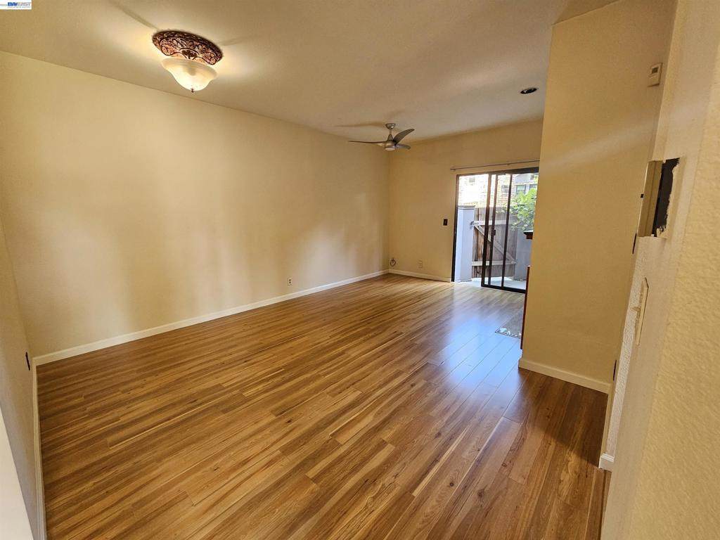 https://bt-photos.global.ssl.fastly.net/socal/orig_boomver_1_426925087-2.jpg
