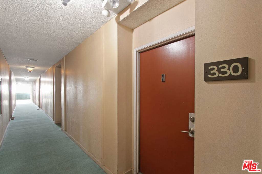 https://bt-photos.global.ssl.fastly.net/socal/orig_boomver_1_426939359-2.jpg