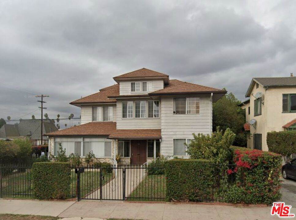 https://bt-photos.global.ssl.fastly.net/socal/orig_boomver_1_426950281-2.jpg