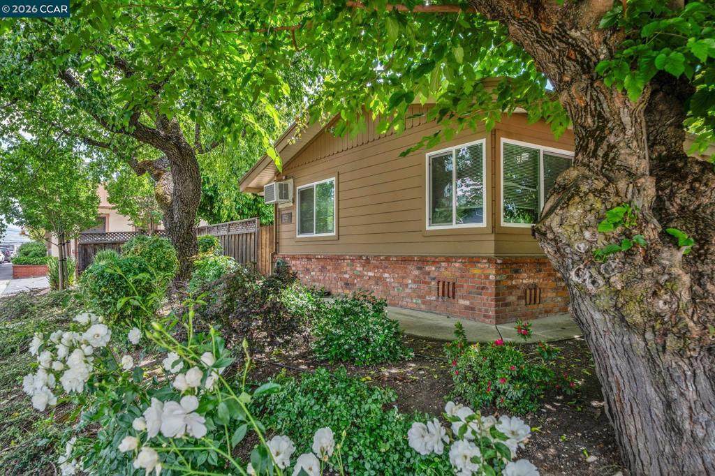 1591 3rd Ave - Photo 1