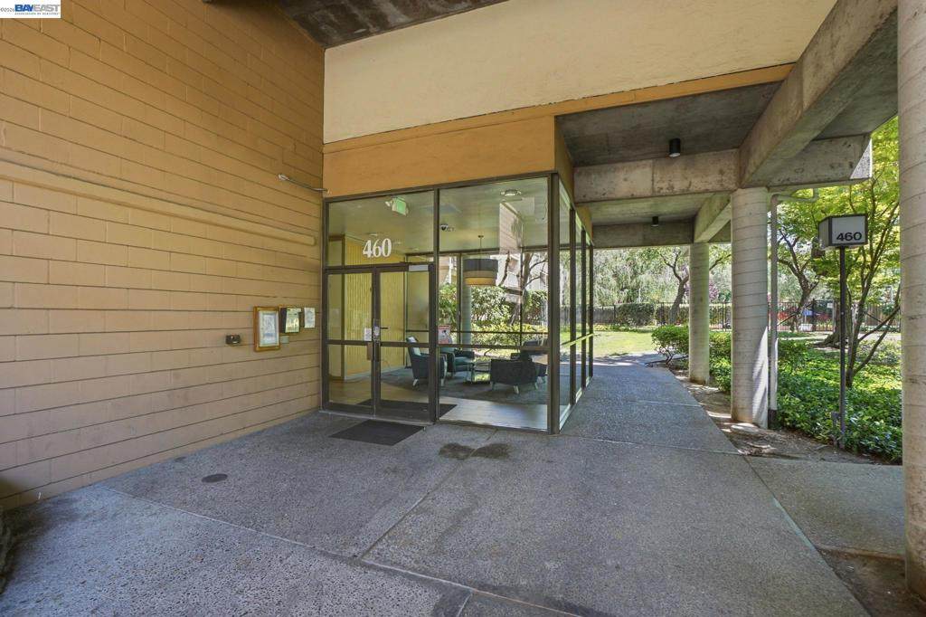 460 Civic Dr - Photo 1