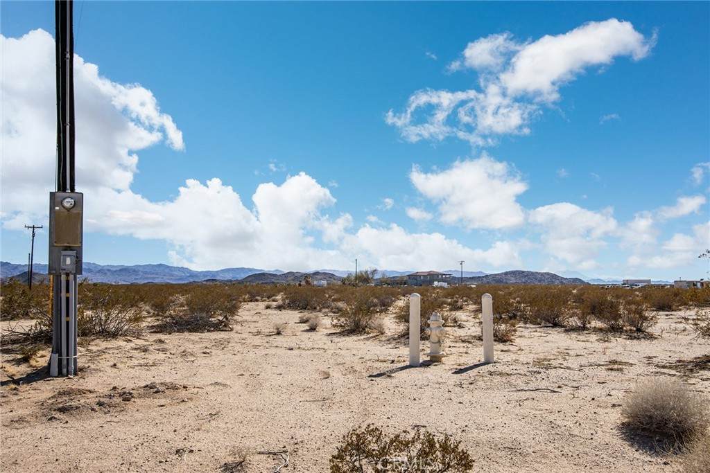 https://bt-photos.global.ssl.fastly.net/socal/orig_boomver_1_427357234-2.jpg