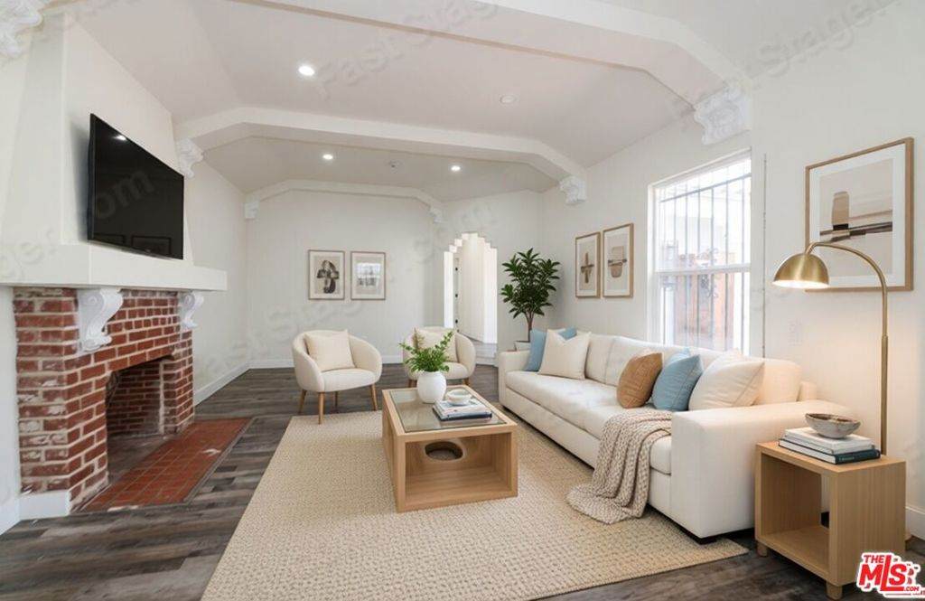 520 82Nd Street - Photo 1