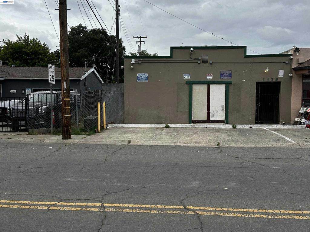 https://bt-photos.global.ssl.fastly.net/socal/orig_boomver_1_427417817-2.jpg