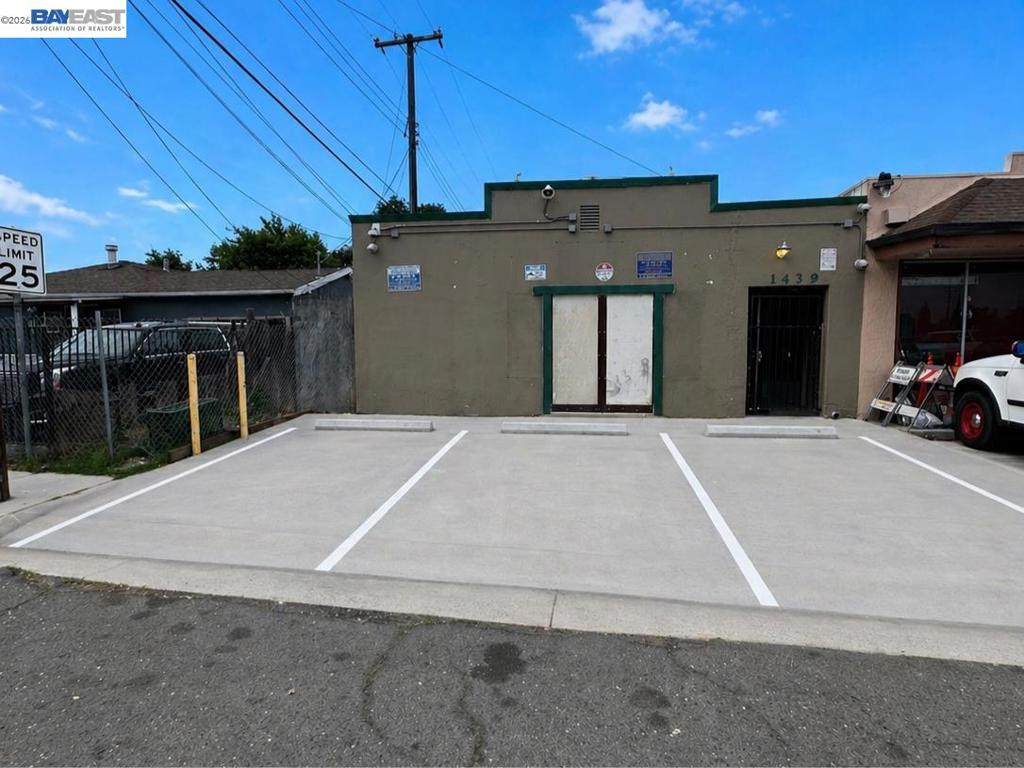 https://bt-photos.global.ssl.fastly.net/socal/orig_boomver_1_427417817-2.jpg