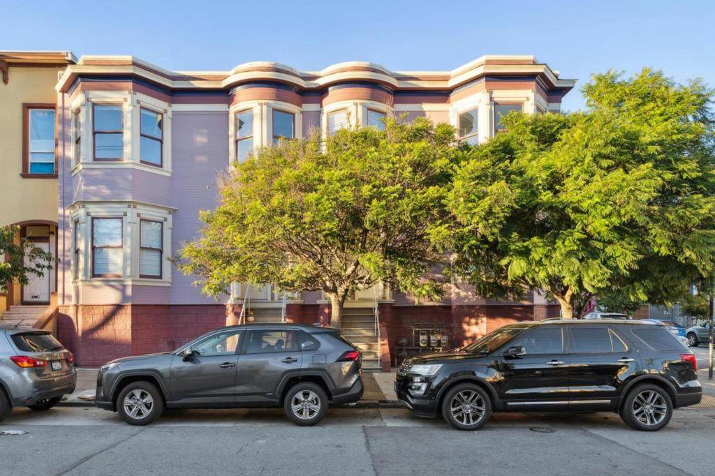 3006 26th Street - Photo 1