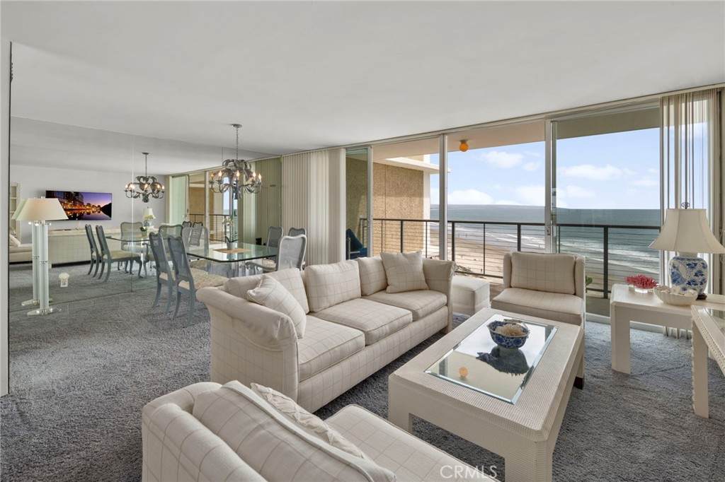 1720 Avenida Del Mundo - Photo 1