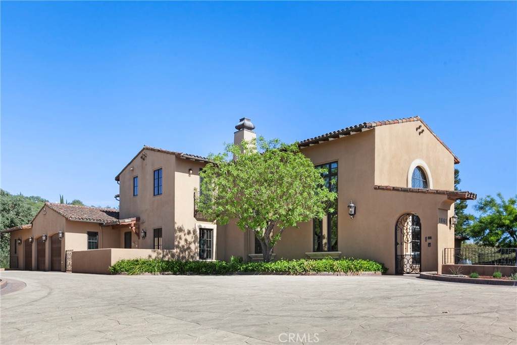 1661 Burnt Rock - Photo 1