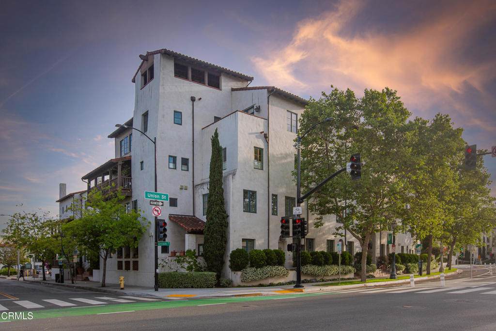 700 Union Street - Photo 1