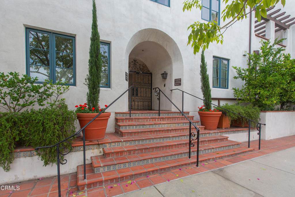 https://bt-photos.global.ssl.fastly.net/socal/orig_boomver_1_427519292-2.jpg