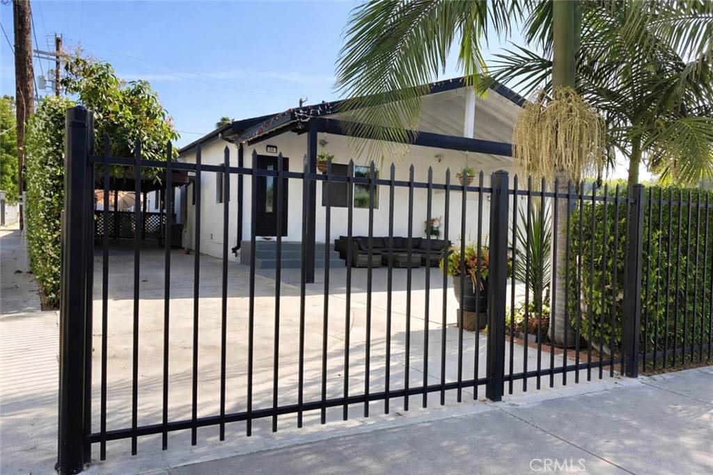 https://bt-photos.global.ssl.fastly.net/socal/orig_boomver_1_427529800-2.jpg