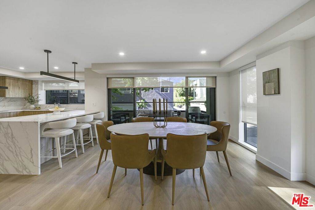 333 Palm Drive - Photo 1