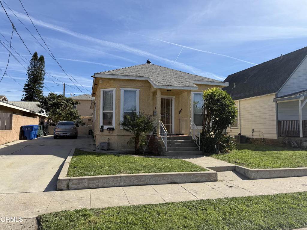 321 Walnut Street - Photo 1