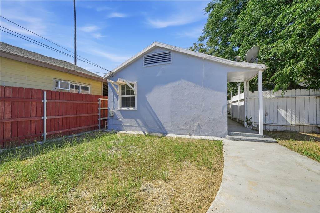 https://bt-photos.global.ssl.fastly.net/socal/orig_boomver_1_427628867-2.jpg