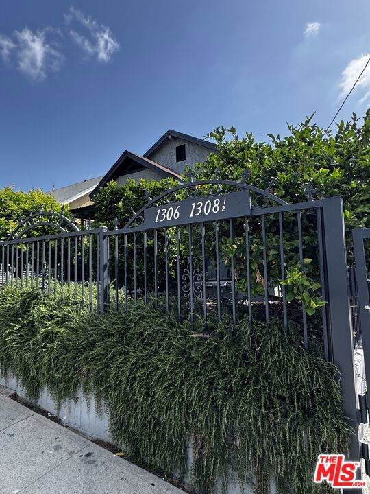 1306 Talmadge Street - Photo 1