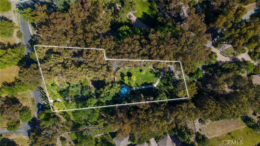 16 Johns Canyon Road - Photo 1