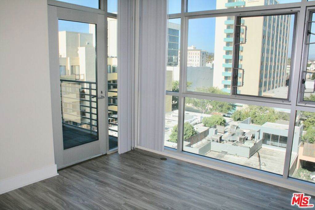 1241 5TH Street - Photo 1