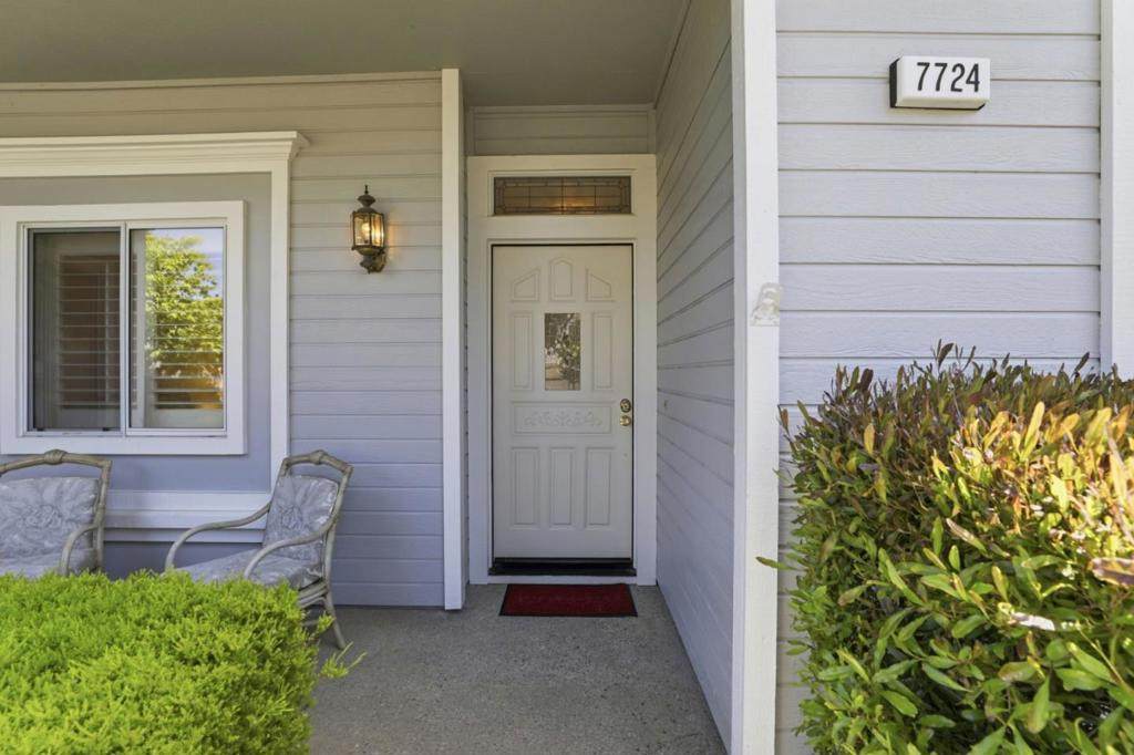 7724 Kilmarnok Drive - Photo 1
