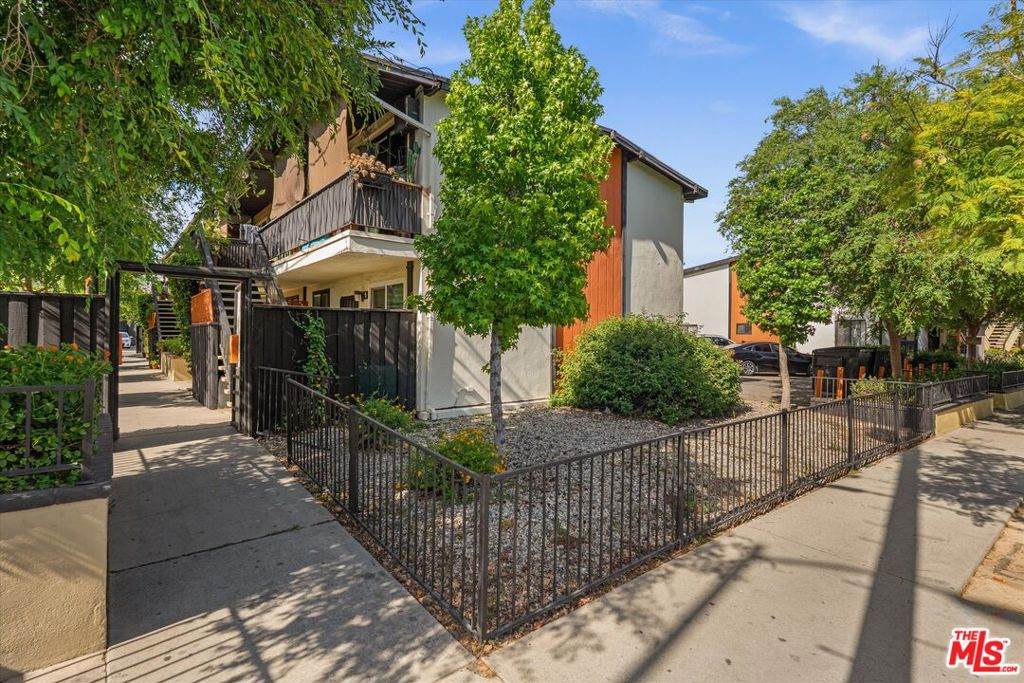 12515 Saticoy Street - Photo 1