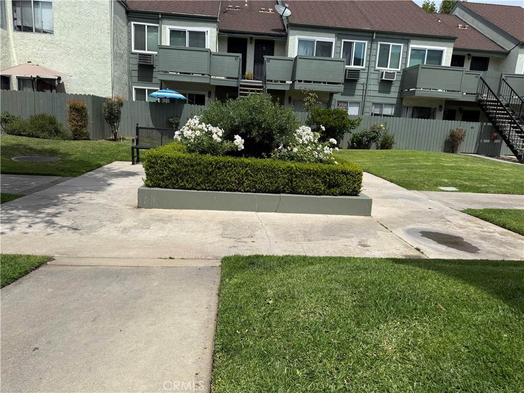 https://bt-photos.global.ssl.fastly.net/socal/orig_boomver_1_427756688-2.jpg