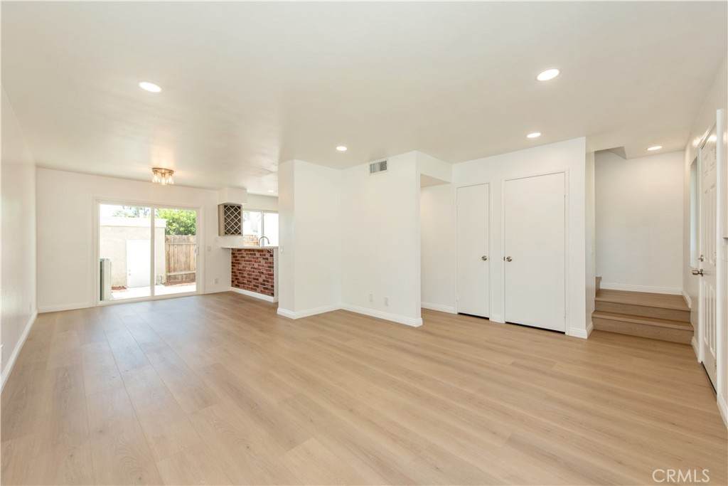 https://bt-photos.global.ssl.fastly.net/socal/orig_boomver_1_427793497-2.jpg