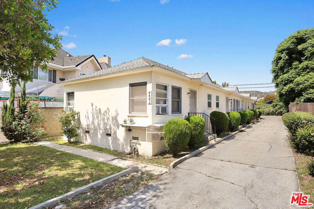 https://bt-photos.global.ssl.fastly.net/socal/orig_boomver_1_427809918-2.jpg