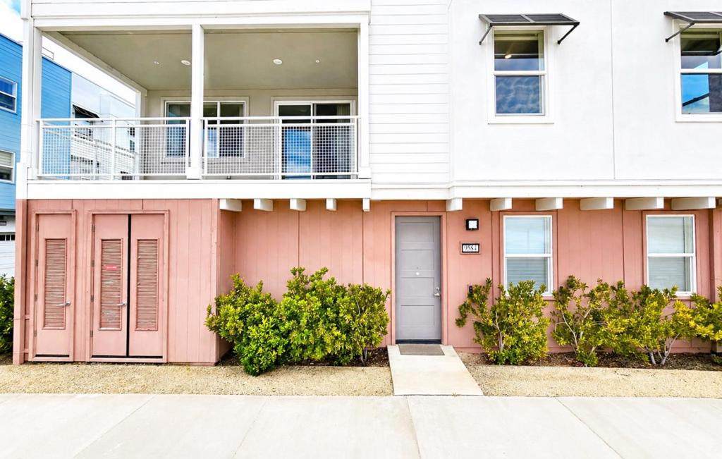 9584 Seawind Way - Photo 1