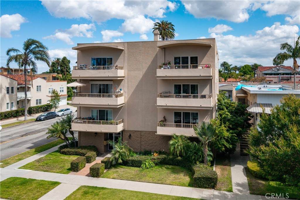 3401 1st - Photo 1