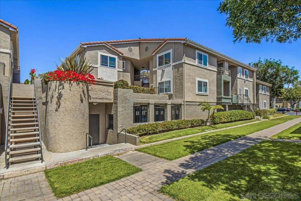 7545 Charmant Drive - Photo 1