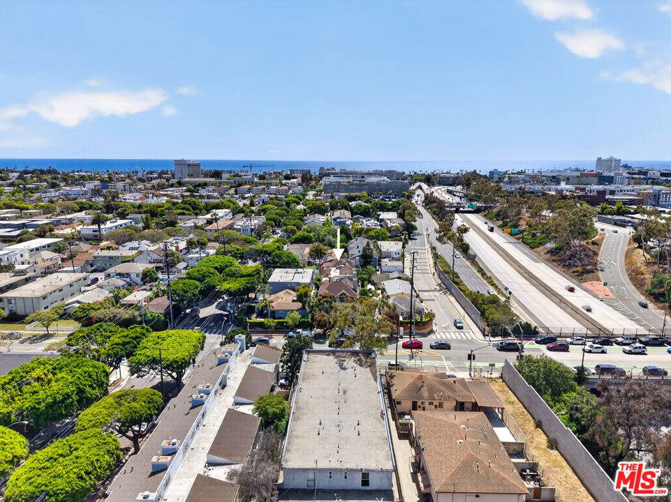 https://bt-photos.global.ssl.fastly.net/socal/orig_boomver_1_427886732-2.jpg