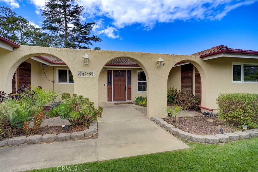 https://bt-photos.global.ssl.fastly.net/socal/orig_boomver_1_427926631-2.jpg