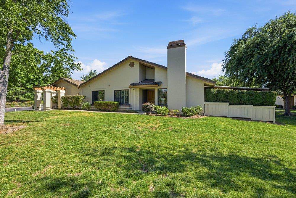 3111 Lake Albano Circle - Photo 1