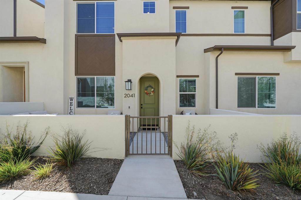https://bt-photos.global.ssl.fastly.net/socal/orig_boomver_1_428009365-2.jpg