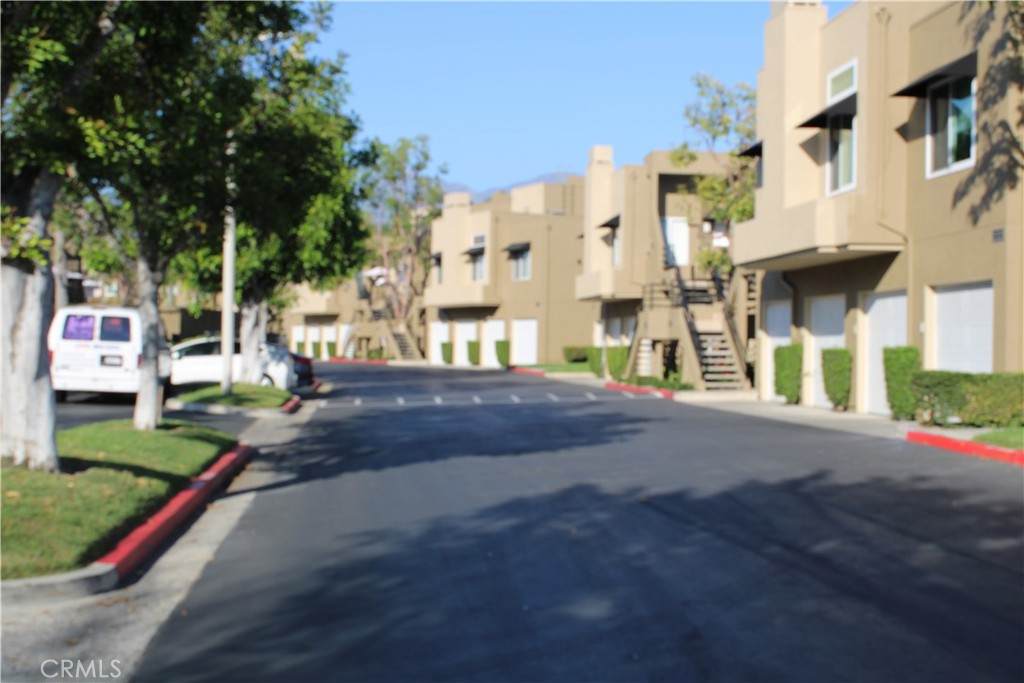 https://bt-photos.global.ssl.fastly.net/socal/orig_boomver_1_428012666-2.jpg
