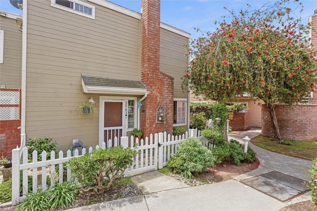 2483 Country - Photo 1