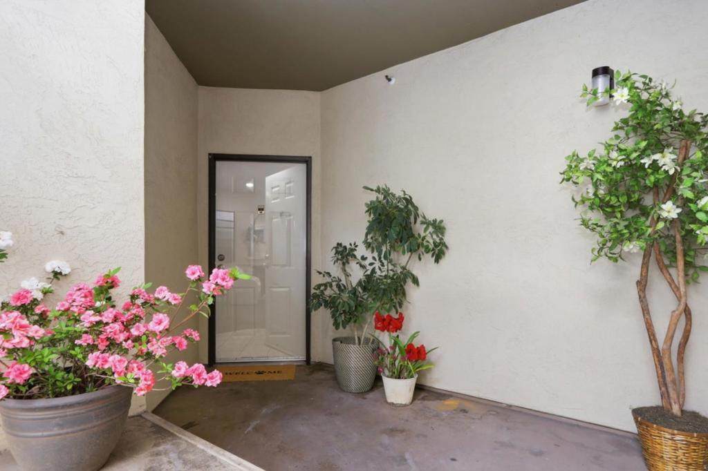 https://bt-photos.global.ssl.fastly.net/socal/orig_boomver_1_428024964-2.jpg
