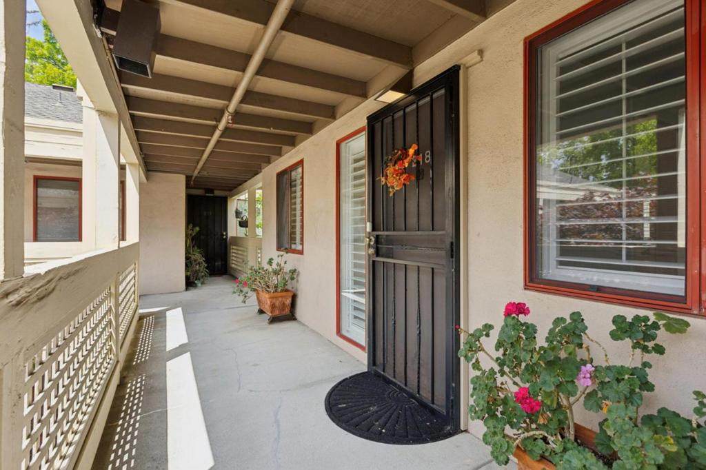 https://bt-photos.global.ssl.fastly.net/socal/orig_boomver_1_428029713-2.jpg