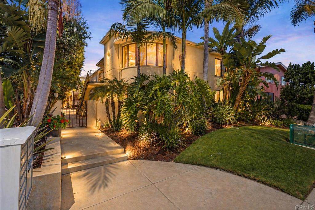 https://bt-photos.global.ssl.fastly.net/socal/orig_boomver_1_428045318-2.jpg