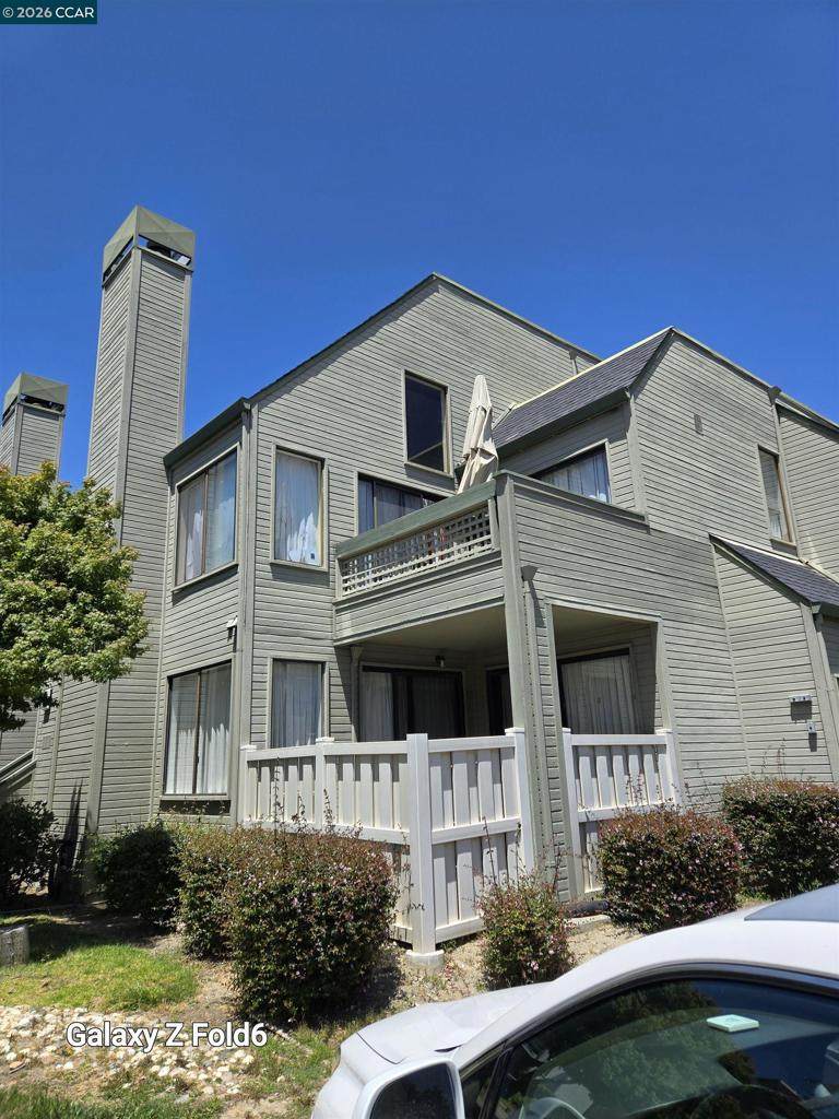 2753 East Ct - Photo 1